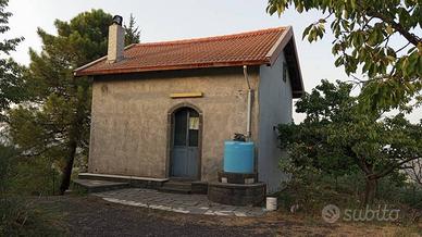 Rustico / Casale di 30 m² con 1 locale a Linguaglo
