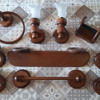 Arredo bagno legno e vetro