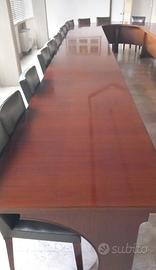 Tavolo per sala conferenza.