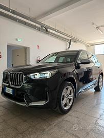 Bmw X1 u11 20i