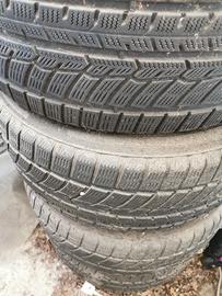 Gomme invernali 225 /50R17