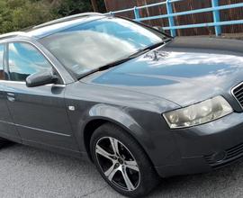 AUDI A4 2ª serie - 2004