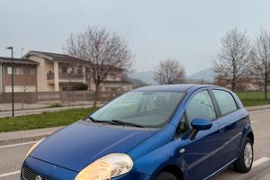 Fiat punto 1.4 benzina + metano