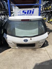 Portellone toyota yaris