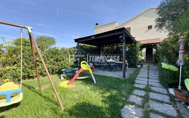 Appartamento con ingresso indipendente e giardino