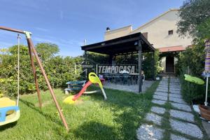 Appartamento con ingresso indipendente e giardino