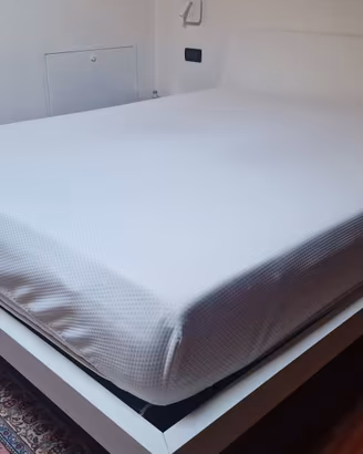 LETTO MATRIMONIALE E ARMADI