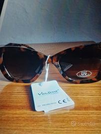 occhiali nuovi con cartellino 