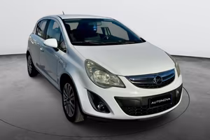 Opel Corsa 1.2 5 porte Cosmo