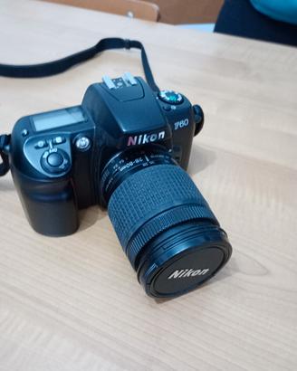 Nikon F60 reflex