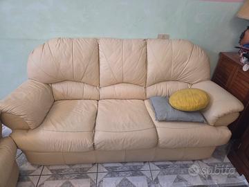 divani in pelle 3 posti