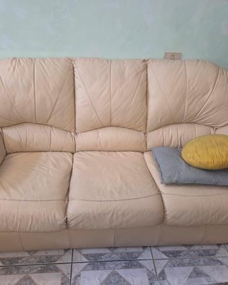 divani in pelle 3 posti