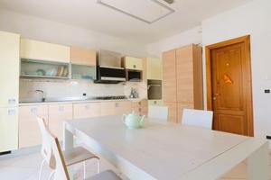 VILLA SINGOLA A GROTTAMMARE