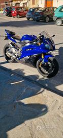 Yamaha R6