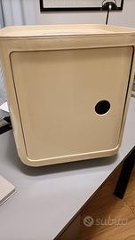 tavolino Kartell anni 60 mod.4979 Anna CASTELLI