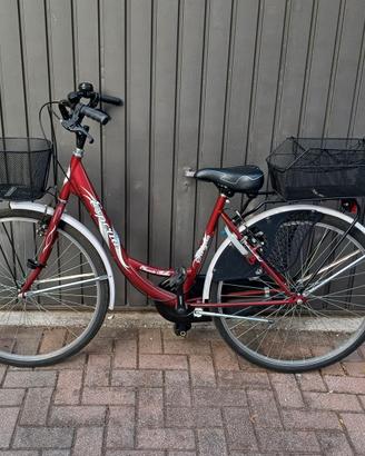 Bicicletta da donna semi nuova