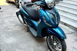 PIAGGIO BEVERLY 300 – ANNO 202