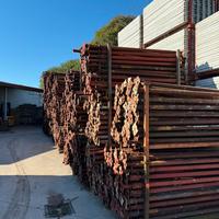 Puntelli a piastra usati su contenitore pz 3650