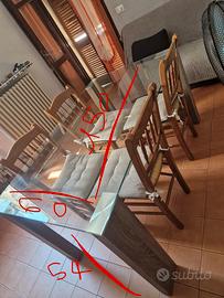 Tavolo di cristallo con 4 sedie