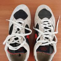 Scarpe di atletica Nike perfette 42