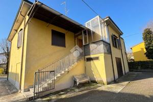 CASA INDIPENDENTE A MIRANDOLA