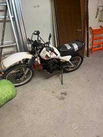 Yamaha xt 550