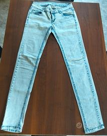Jeans donna taglia M a vita bassa