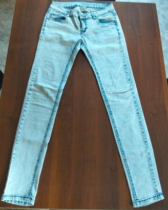 Jeans donna taglia M a vita bassa