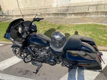 Harley-Davidson Road Glide - 2024
