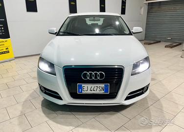 AUDI A 2011 RESTYLING 1.6 TDI 90 CV CR