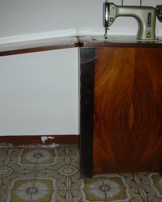 Macchina per cucire Necchi