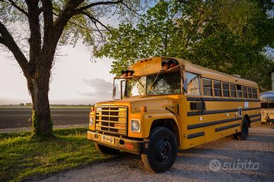 American Schoolbus 9.5 mt camper/glamping viaggio