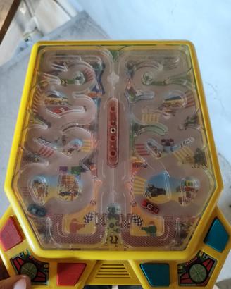 pista auto a vibrazione gioco per bambini