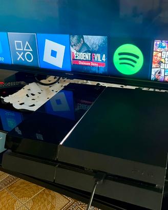 PlayStation 4 500GB + Controller + Cavi PS4