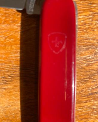 Victorinox multiuso