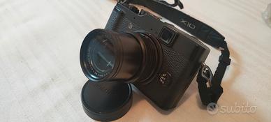  Fuji X 10 con custodia Lowepro 