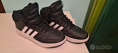 SCARPE ADIDAS N.38 e 1/2