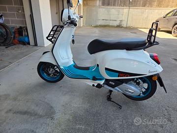Vespa Primavera 150 Color Vibe