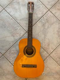Chitarra classica Univox