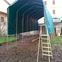Capannone per macchine, camper
