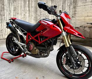 Ducati Hypermotard 1100S