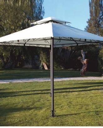 Gazebo in acciaio e poliestere 3mX3m h.2,5 m