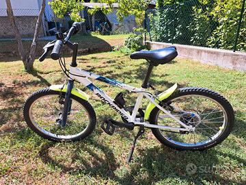 Bicicletta bambino BTWIN ROCKRIDER