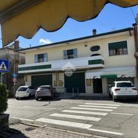 NEGOZIO A VOLPAGO DEL MONTELLO