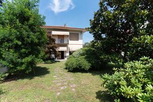 CASA SEMINDIPENDENTE A CIRIÈ