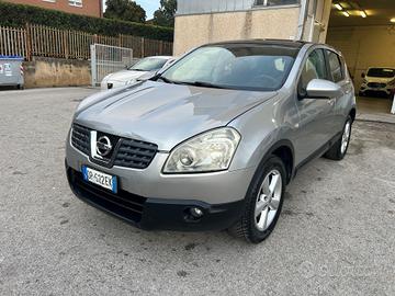 Nissan Qashqai 1.5 dCi Tekna Tetto Panoramico