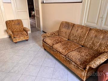 Divano e poltrona damascato giallo vintage