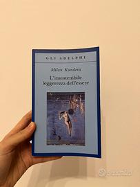 Milan Kundera - L’insostenibile leggerezza dell