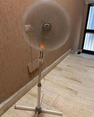 REGAL0 ventilatore da pavimento Howell 3 velocità