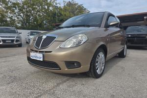 Lancia Ypsilon 1.2 Oro